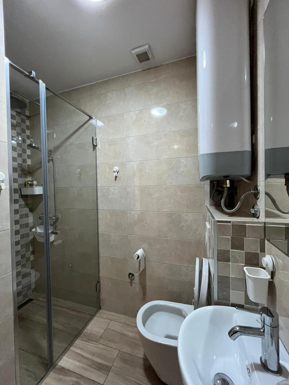 Odmor U Podgorici. Appartement Podgorica Buitenkant foto